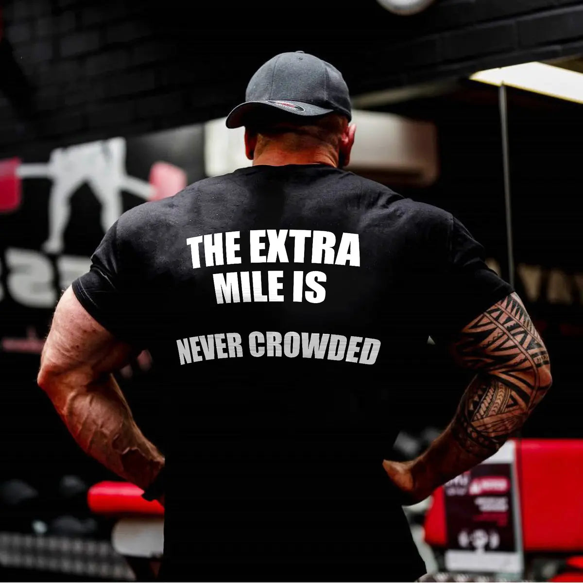 The extra mile is never crowded  Print Men's T-shirt